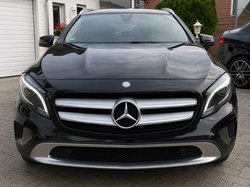Mercedes benz gla 180 - mercedes-benz,